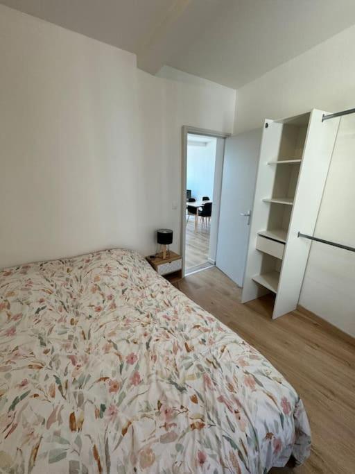 T2 2eme Etage Apartment